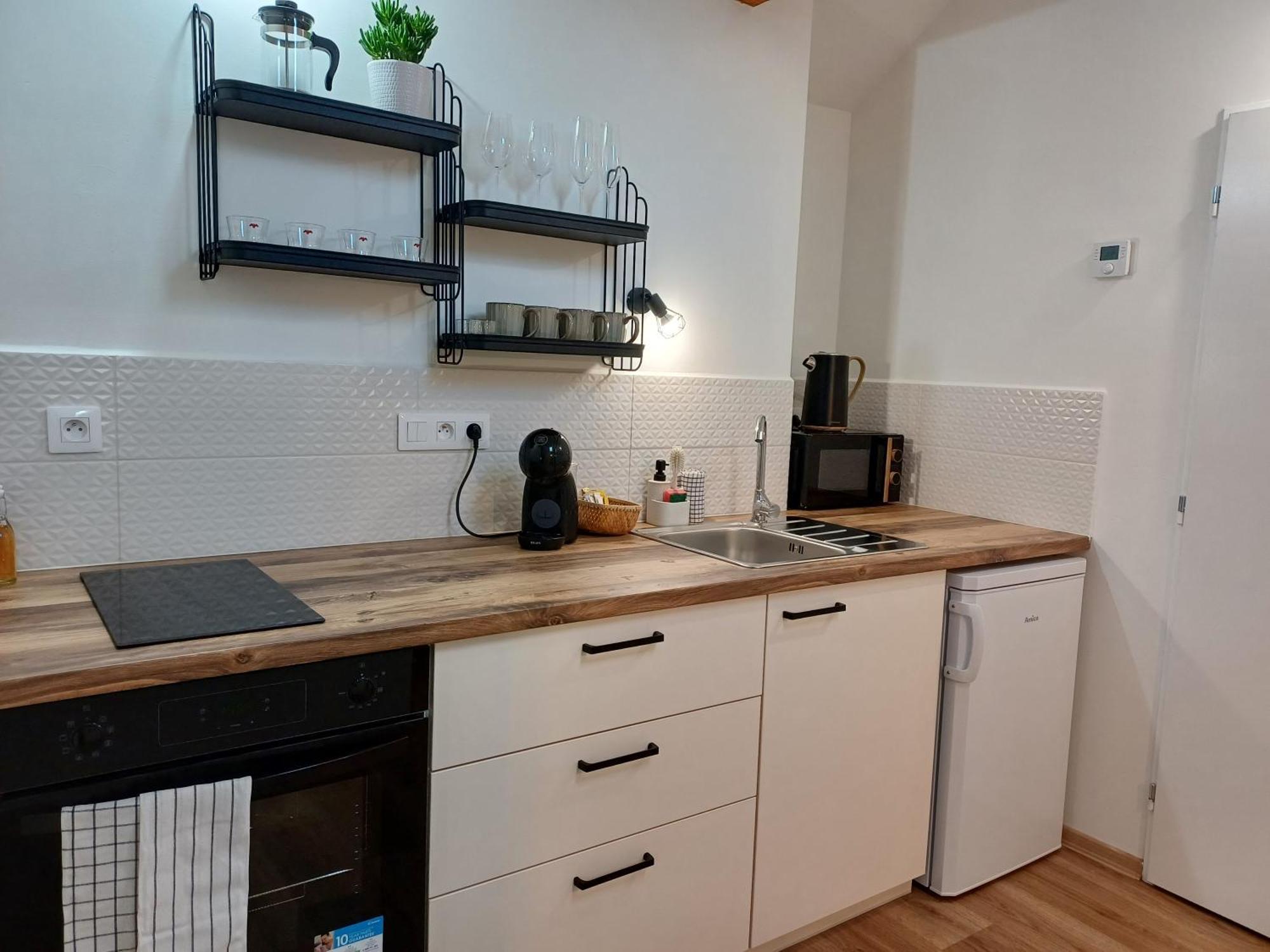 קרלובי וארי Loft Apartment מראה חיצוני תמונה
