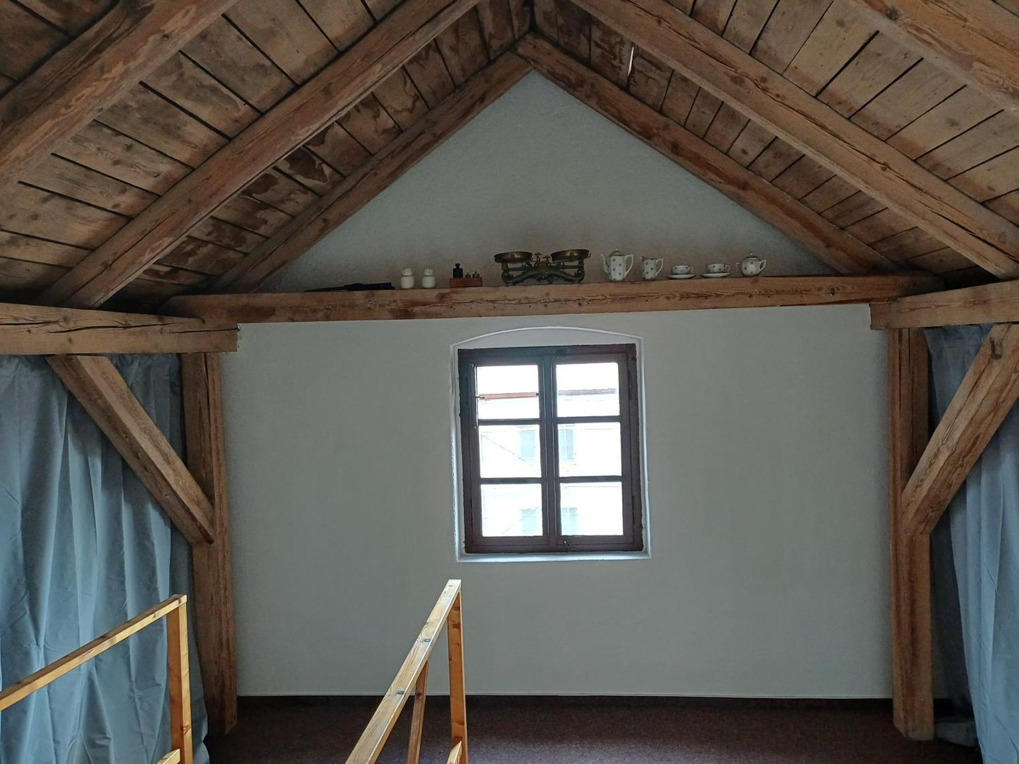 קרלובי וארי Loft Apartment מראה חיצוני תמונה